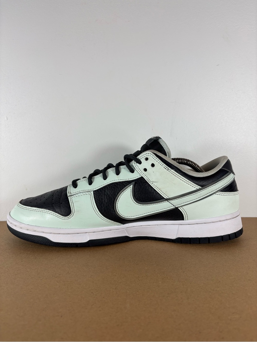 Nike Dunk Low Retro Premium 'Barely Green' Men's Lifestyle Shoes FZ1670-001 sz12 - Picture 4 of 9